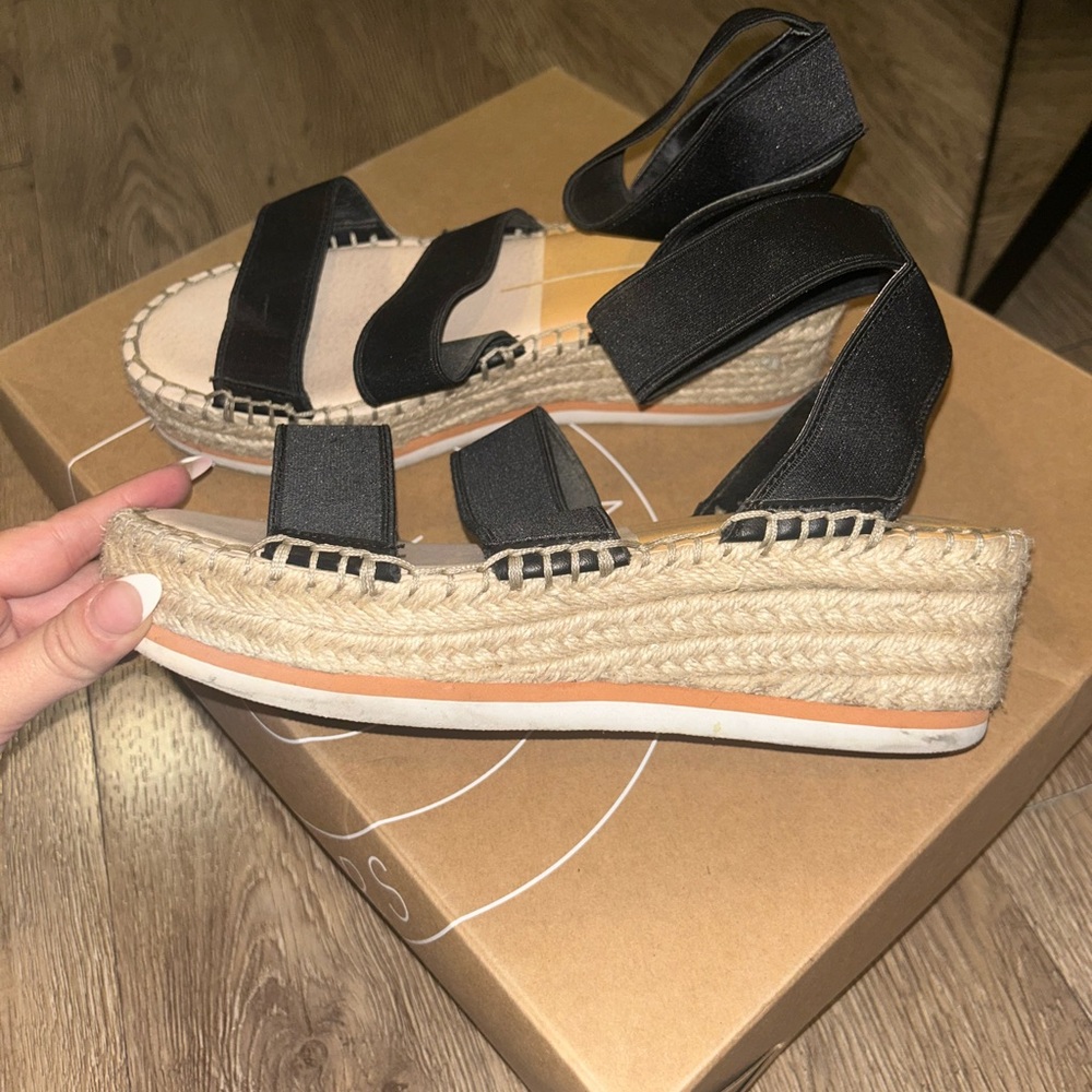 Dolce Vita espadrilles